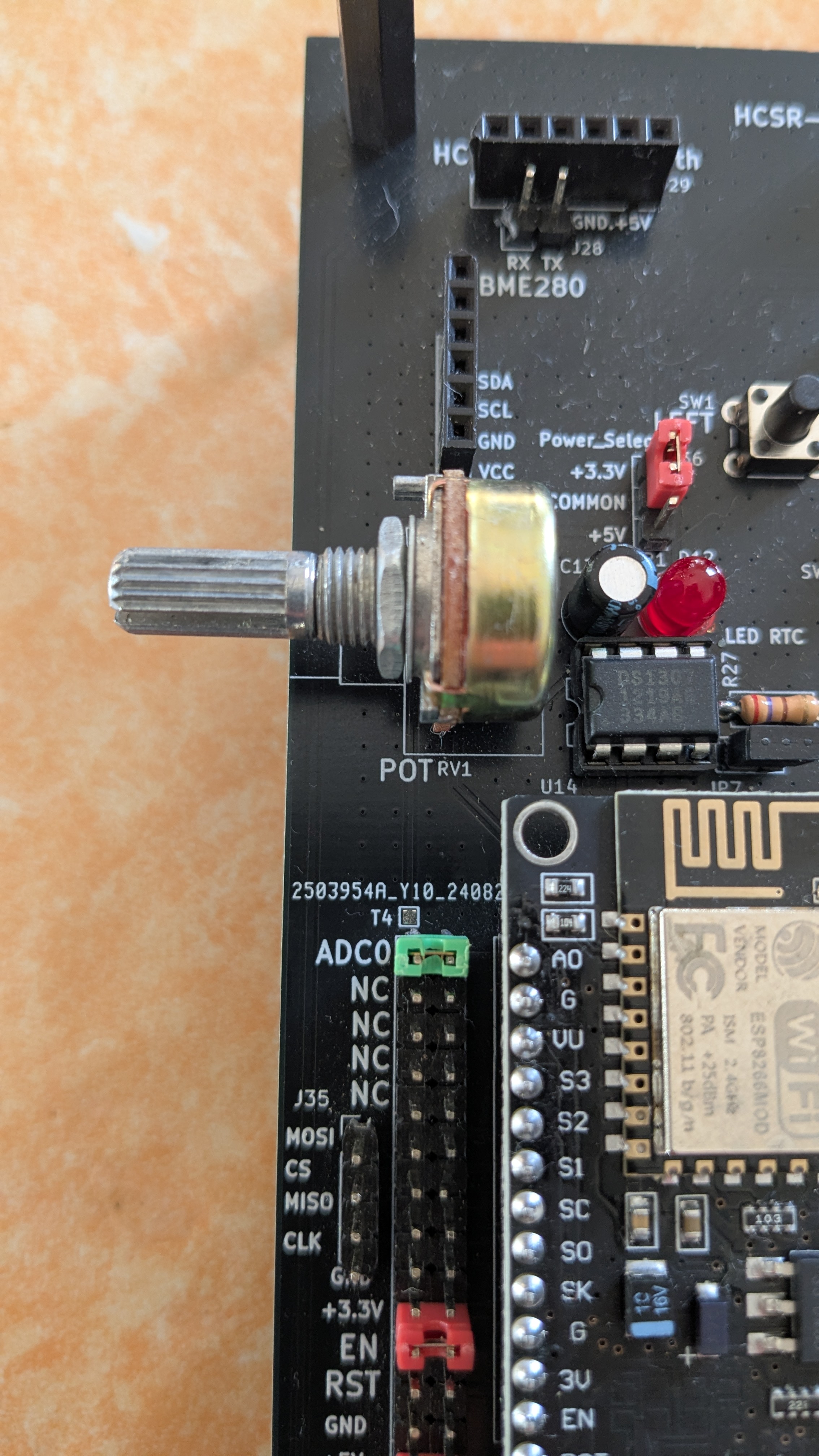 Le potentiomètre de la carte